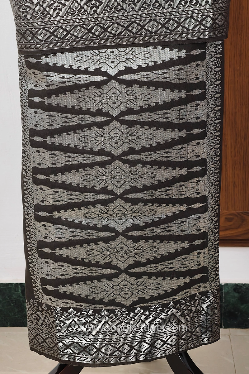 Songket Tenunan Bunga Tabur Dark Brown Silver